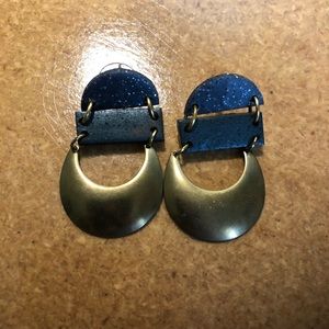 Gorgeous statement earrings